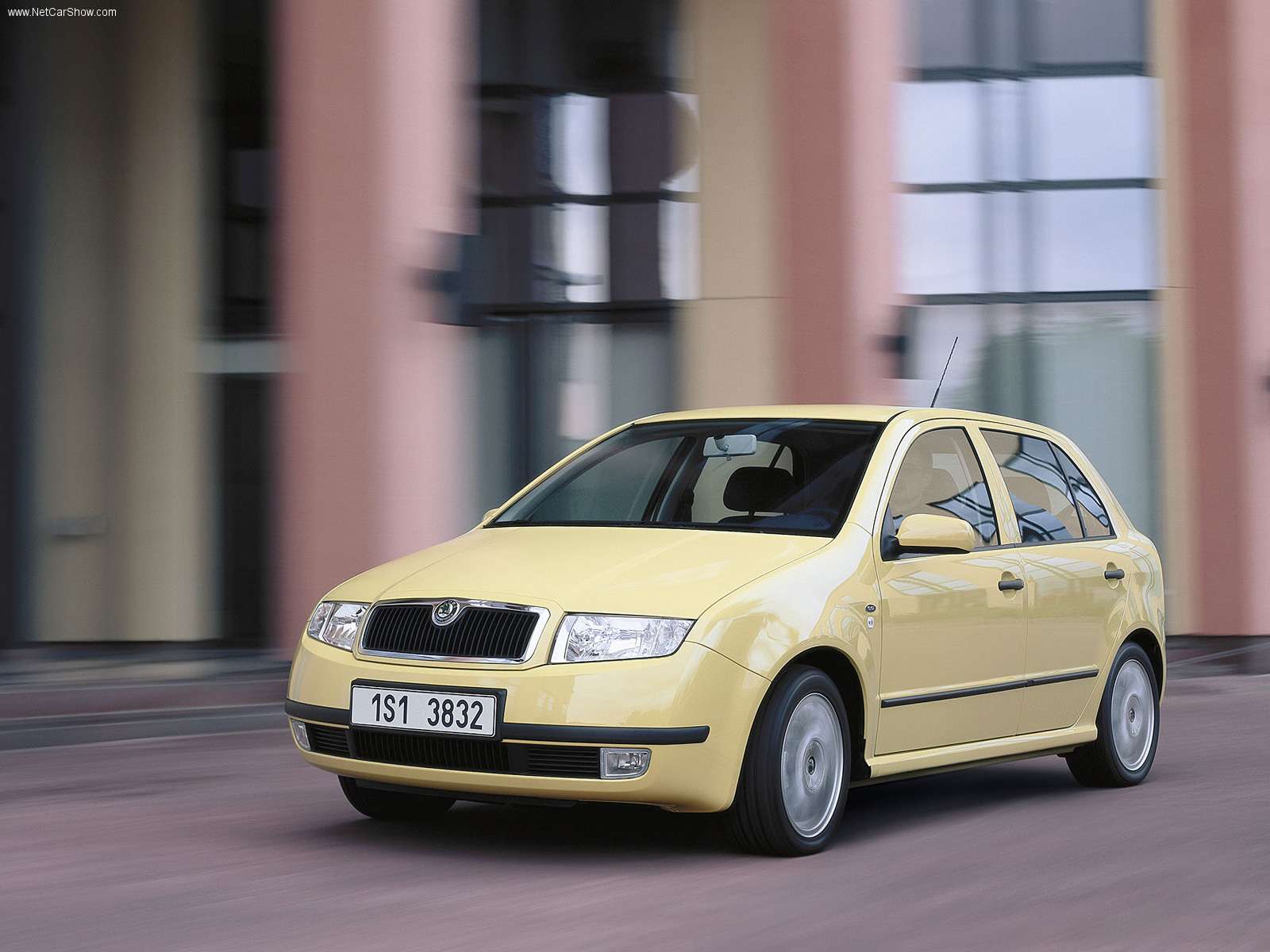 Skoda-Fabia_2003_1600x1200_wallpaper_01.jpg