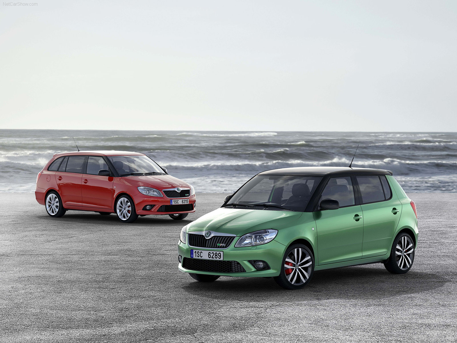 Skoda-Fabia_RS_2011_1600x1200_wallpaper_0b.jpg