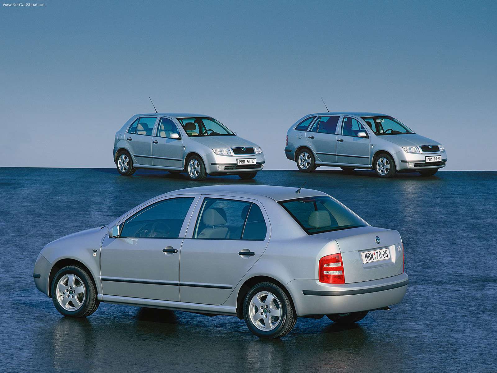 Skoda-Fabia_Sedan_2001_1600x1200_wallpaper_07.jpg