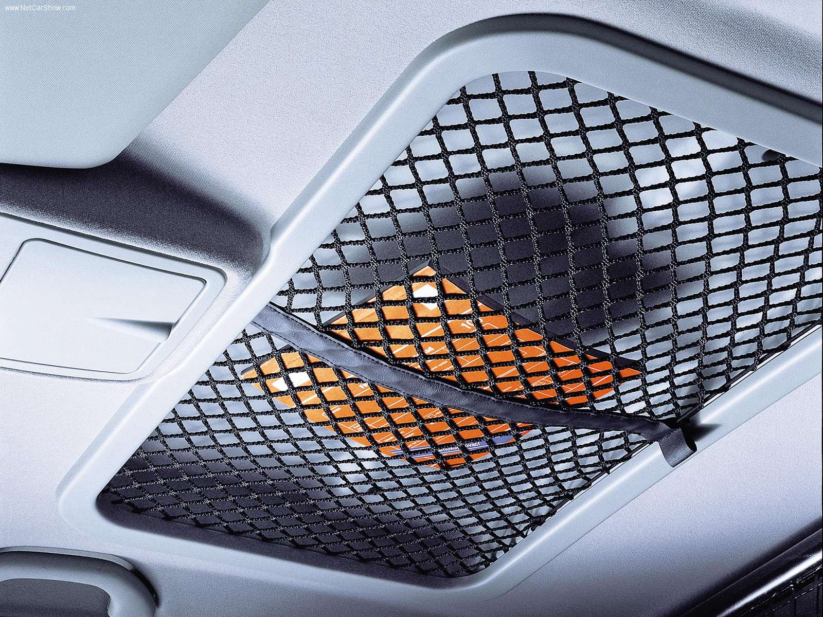 Skoda-Fabia_Praktik_2002_1600x1200_wallpaper_10.jpg