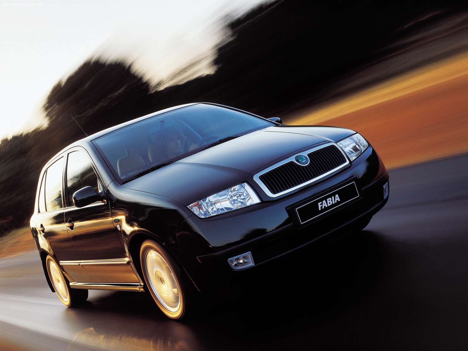 Skoda-Fabia_2000_1600x1200_wallpaper_01.jpg